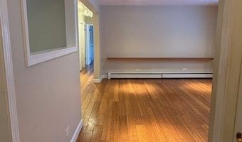 527 W Eastman St 1C, Arlington Heights, IL 60005