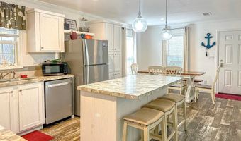 343 25th Ave, Apalachicola, FL 32320