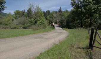 18140 Highway 36, Blachly, OR 97412