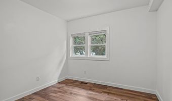 217 W Atlantic Blvd, Atlantic Beach, NC 28512