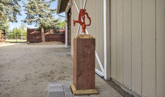 1097 Meadowlark Cir, Gardnerville, NV 89460