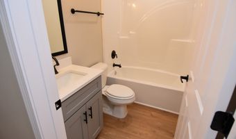 403 Atlanta St, Barnesville, GA 30204