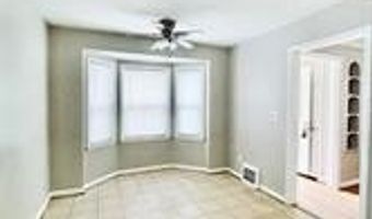 6612 Buckingham Ave, Allen Park, MI 48101