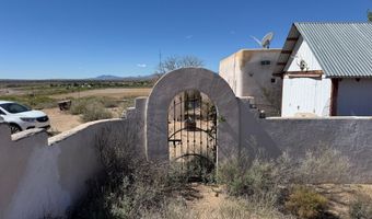 34 El Centro Dr, Bosque, NM 87006