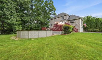 43 Emerson Rd, Chester, NH 03036