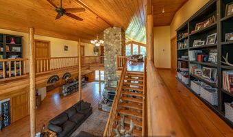 1910 9th St, Aurora, NE 68818