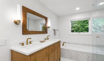 19 Preston Dr, Barrington, RI 02806