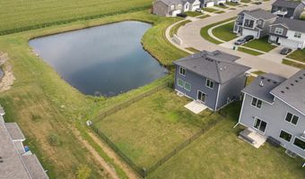 4007 NE 3rd St, Ankeny, IA 50021