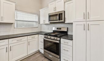 226 S First St, Benton, AR 72015