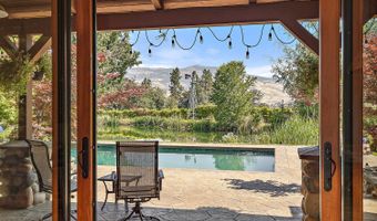 550 Crowson Rd, Ashland, OR 97520