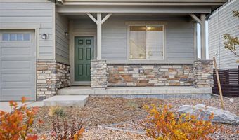 121 S Vandriver Way, Aurora, CO 80018