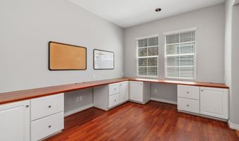 6211 Dartington Way, Carlsbad, CA 92009