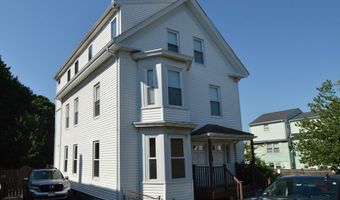 14 Roundy St 1, Beverly, MA 01915