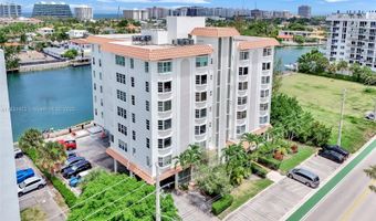 9341 E Bay Harbor Dr 3D, Bay Harbor Islands, FL 33154