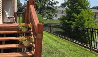 1034 Alpine Ridge Dr G2, Ballwin, MO 63021