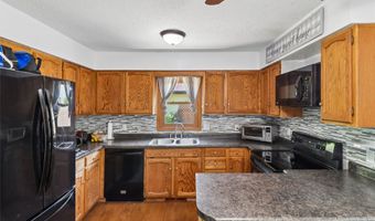 1214 NW Applewood St, Ankeny, IA 50023