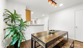3918 Woodgreen Ter, Charlotte, NC 28205