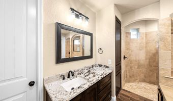 1009 Bluebonnet Ln, Adkins, TX 78101