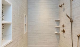 17-4 28 Boiling Kettle Way 28, Bedford, NH 03110