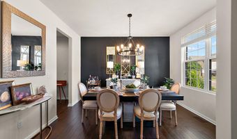 704 Groveland Cir, Ann Arbor, MI 48108