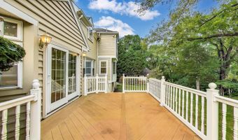 9326 W PARKHILL Dr W, Bethesda, MD 20814
