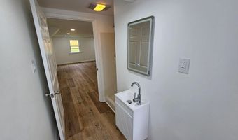 2921 SENAK Rd, Abington, PA 19001