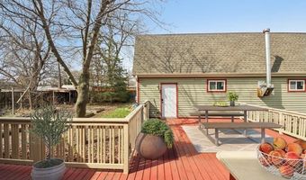 27884 W Riverside Dr, Antioch, IL 60002