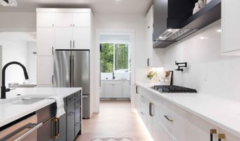 7458 E Duke Ln, Athol, ID 83801