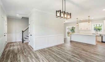 443 Fremont Ave, Bayville, NJ 08721