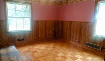 420 Charles Ave, Alma, MI 48801
