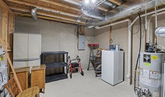 11526 Wilmington Dr, Allendale, MI 49401