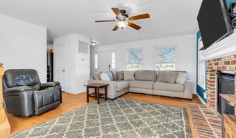 1617 Berkeley Ave, Beachwood, NJ 08722