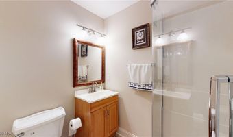 460 Berwick Cir, Aurora, OH 44202