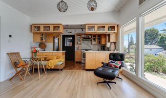 527 Clubhouse Dr, Aptos, CA 95003