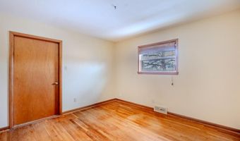 309 W Christopher Dr, Clovis, NM 88101