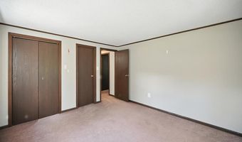 2 N Broadway, Atkinson, NH 03811