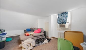 16 School St, North Smithfield, RI 02896