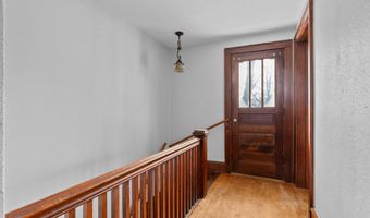 209 W PARKWAY Blvd, Appleton, WI 54911