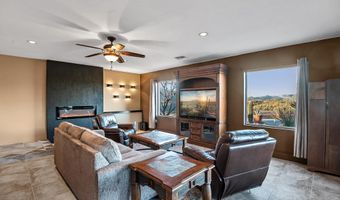 35369 S Pinnacle Pl, Black Canyon City, AZ 85324