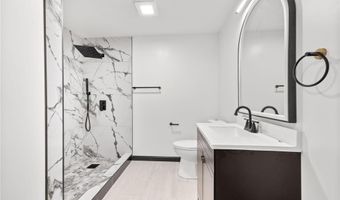 1612 2nd Ave, Anoka, MN 55303