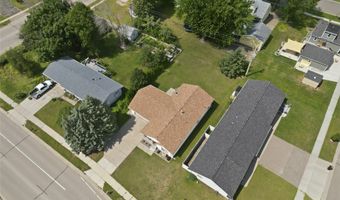 1012 Bartlett Ave, Altoona, WI 54720