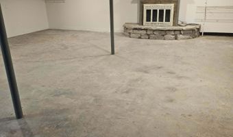 4512 Columbus Ave, Anderson, IN 46013