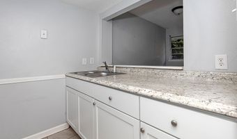 3419 Hospital Rd 6, Pascagoula, MS 39581