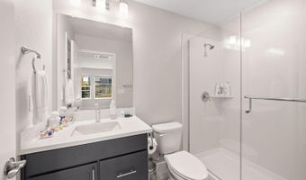 2825 Crusader St, Alameda, CA 94501
