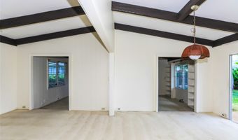 1358 Manu Aloha St, Kailua, HI 96734