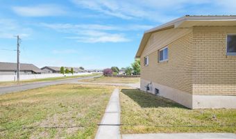 400 Mark Ln, Blackfoot, ID 83221