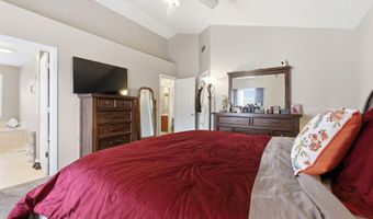 190 Springwood Dr, Avon, IN 46123