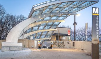 2600 INDIAN Dr 2B, Alexandria, VA 22303