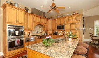 102 Cutter Cir, Bluffton, SC 29909