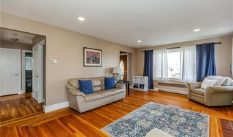 26 Dover Ave, East Providence, RI 02914